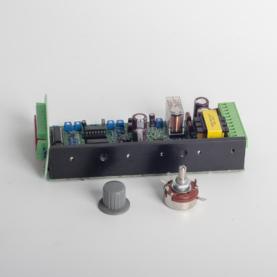 ระบบเคลือบผงไฟฟ้าสถิตแบบแมนนวลปืน 100kv แรงดันเอาต์พุตสูงสุด Kci Pcb